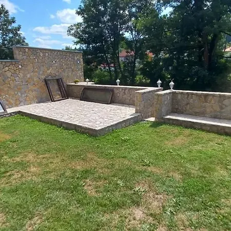 Porodicna Kuca Apartment Sarajevo