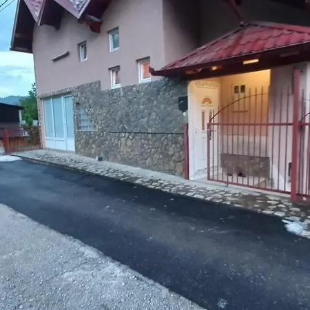 Porodicna Kuca Sarajevo